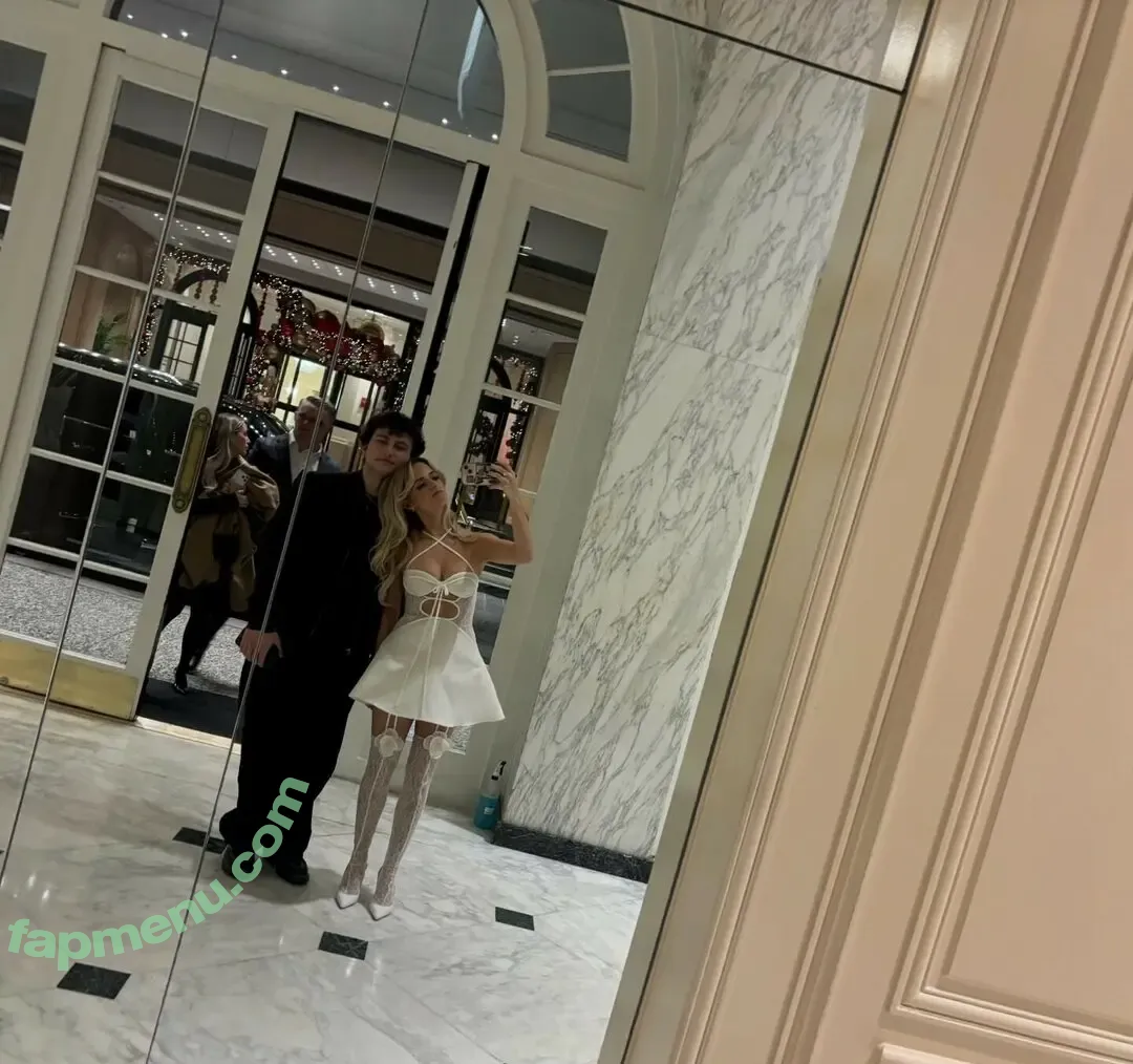 Mckenna Grace nude photo #0562 (mckennagrace / mckennagraceful)