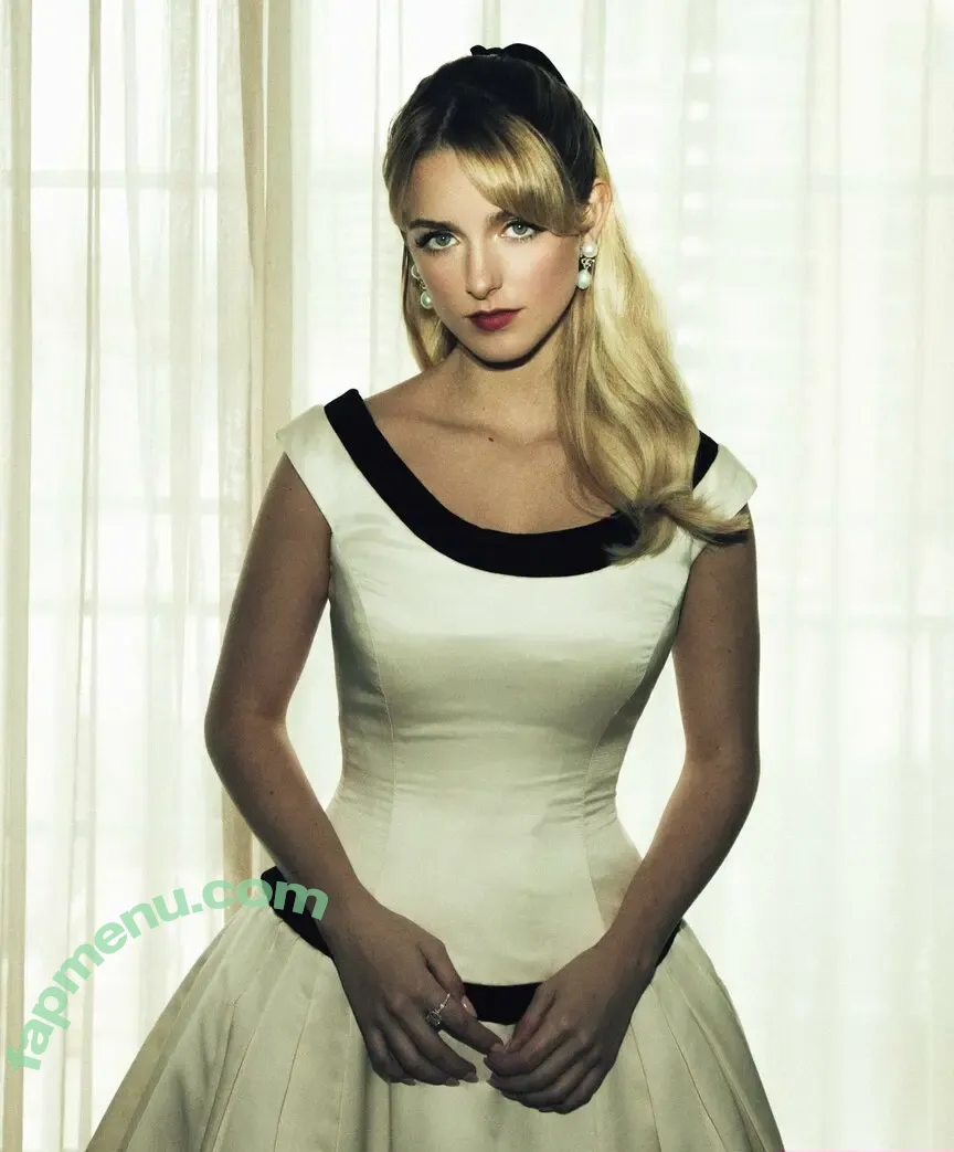 Mckenna Grace nude photo #0680 (mckennagrace / mckennagraceful)