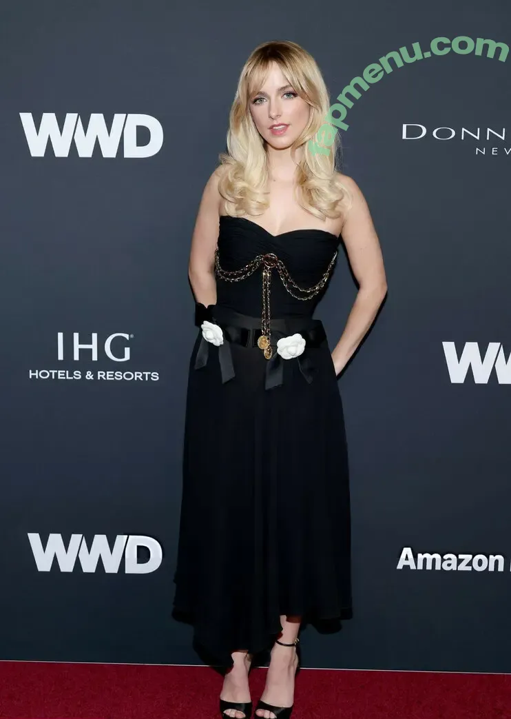 Mckenna Grace nude photo #0686 (mckennagrace / mckennagraceful)