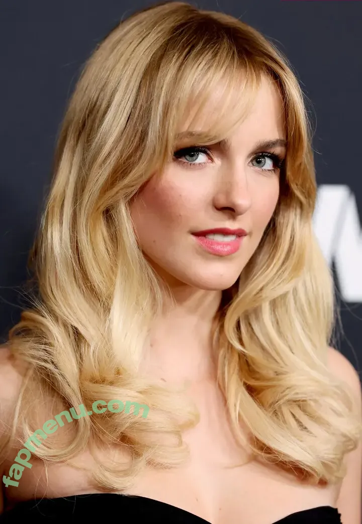 Mckenna Grace nude photo #0711 (mckennagrace / mckennagraceful)