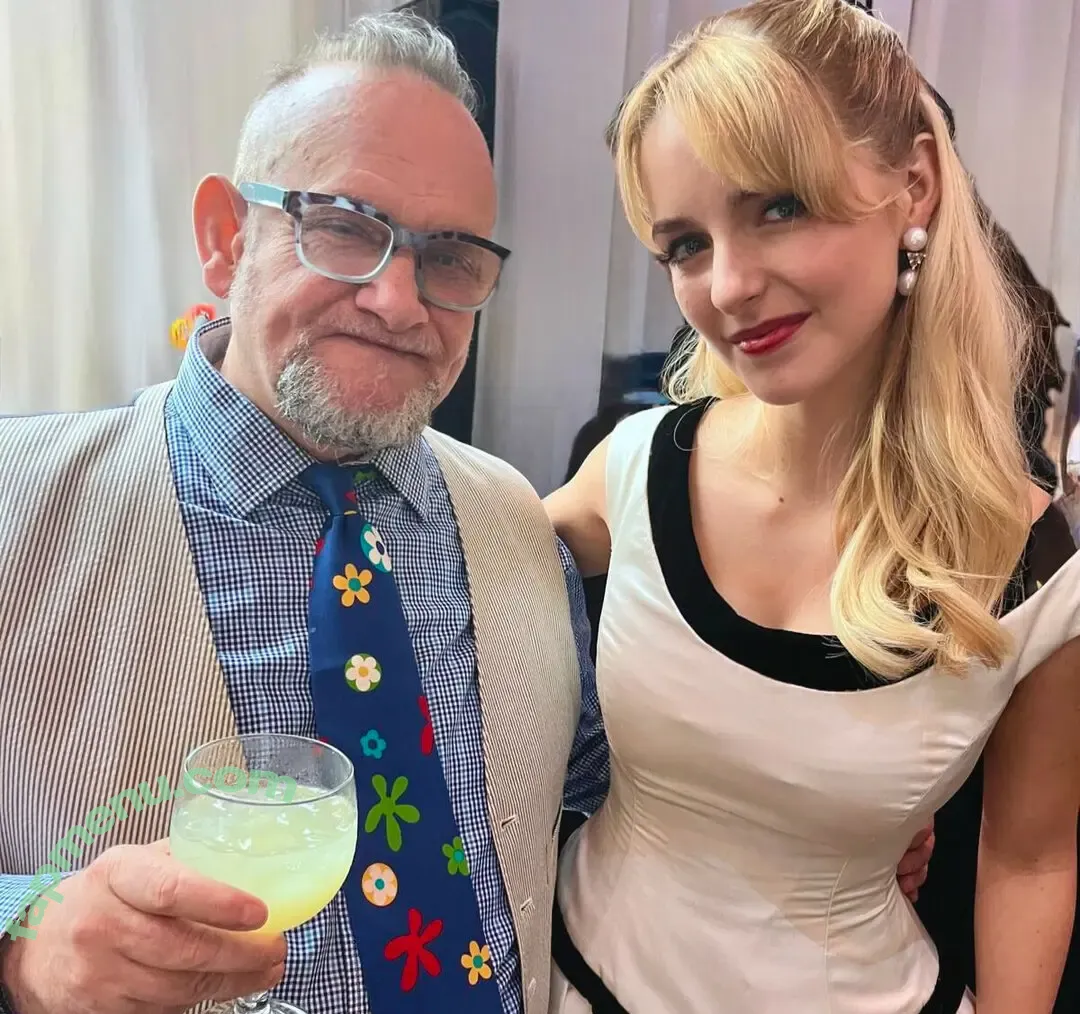 Mckenna Grace nude photo #0761 (mckennagrace / mckennagraceful)