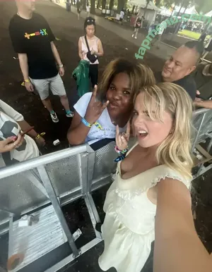 Mckenna Grace / mckennagrace / mckennagraceful nude photo #0033