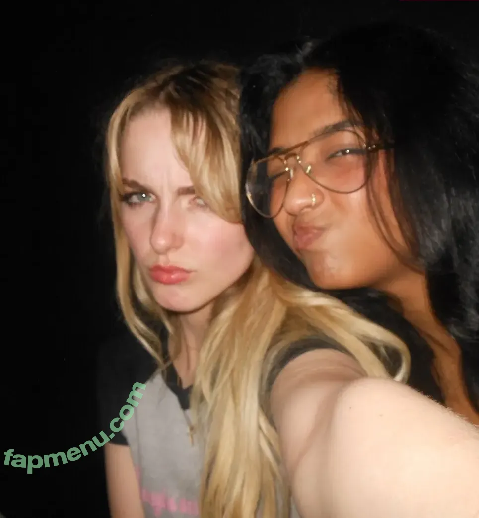 Mckenna Grace nude photo #0015 (mckennagrace / mckennagraceful)