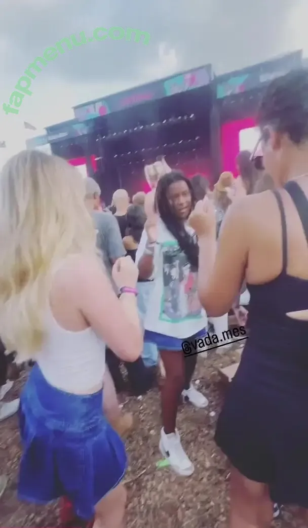 Mckenna Grace nude photo #0028 (mckennagrace / mckennagraceful)