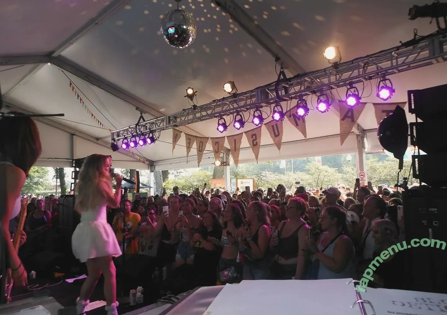 Mckenna Grace nude photo #0043 (mckennagrace / mckennagraceful)