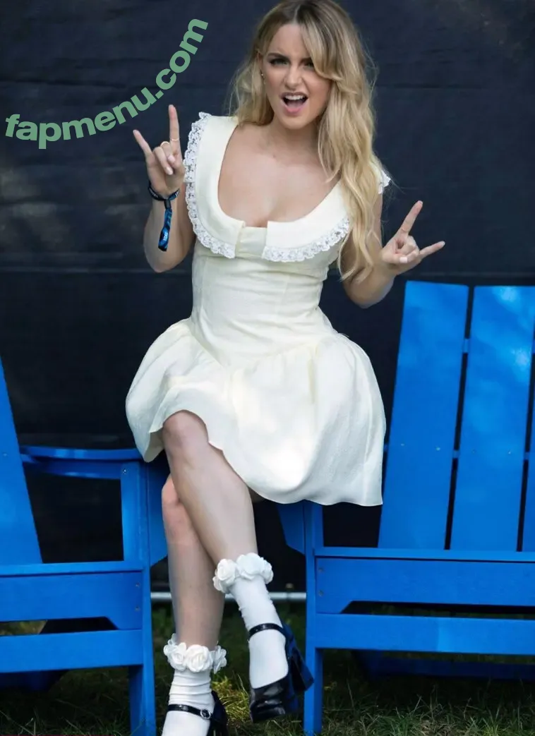 Mckenna Grace nude photo #0048 (mckennagrace / mckennagraceful)