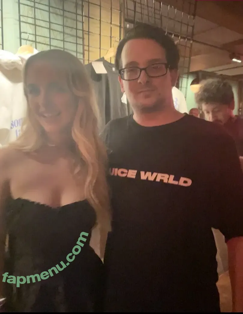 Mckenna Grace nude photo #0054 (mckennagrace / mckennagraceful)