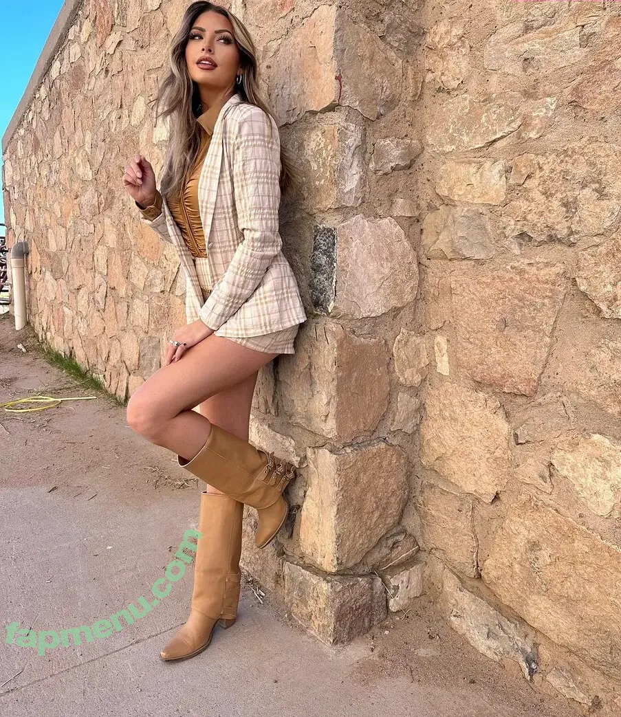 McKenzie Mitchell nude photo #0028 (mckenzienmitchell)