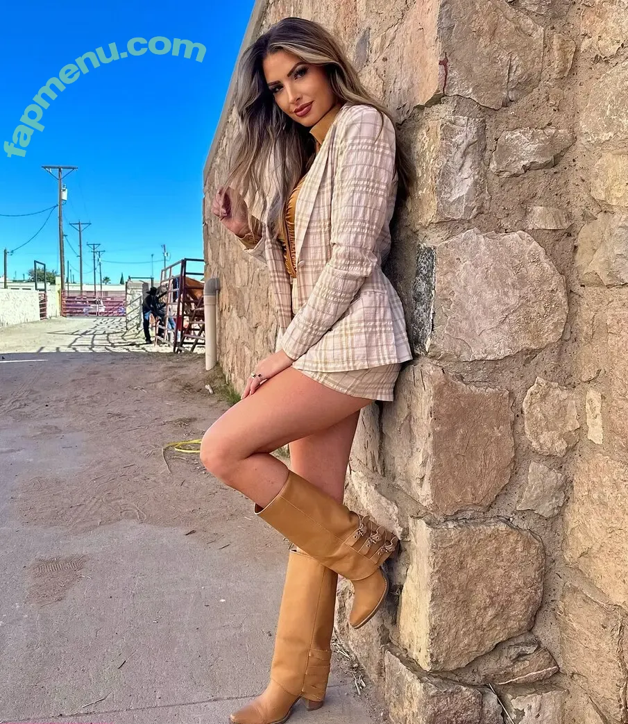 McKenzie Mitchell nude photo #0029 (mckenzienmitchell)