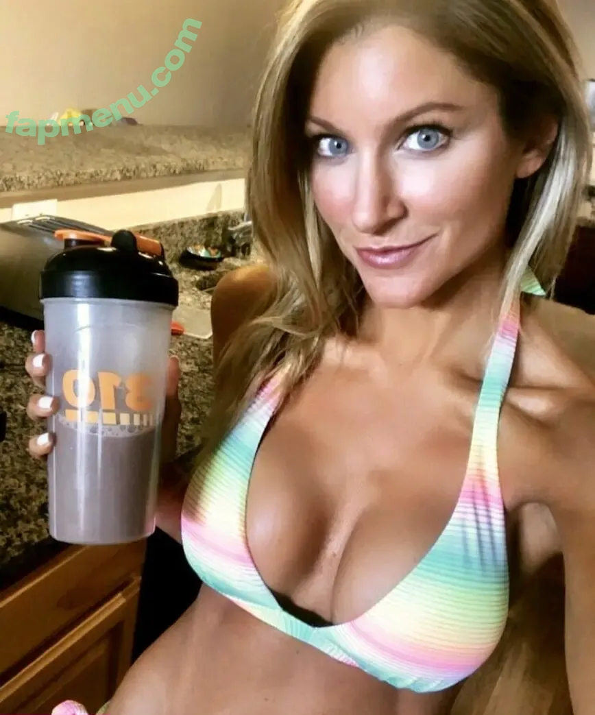 Mckinzie nude photo #0007 (Mckinzie)