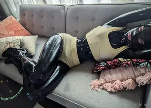 Mdollbot / Mbot nude photo #0127