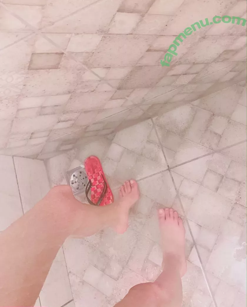 Me1adinha nude photo #0236 (deusamelada)