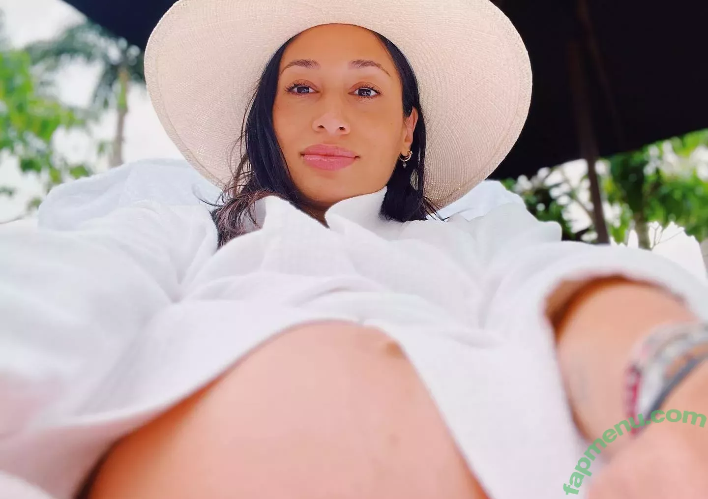 Meaghan Rath nude photo #0087 (meaghanrath)