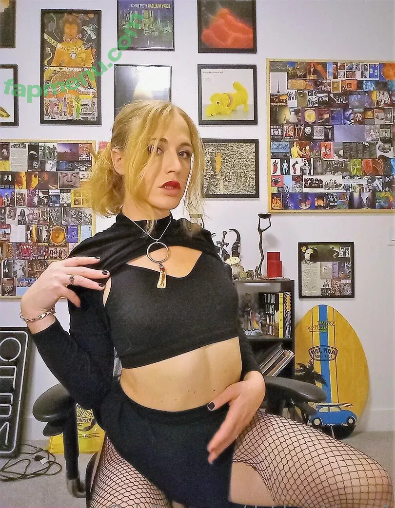 meddleblooms nude photo #0001 (minnablooms)