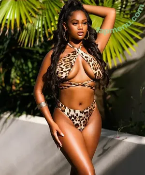 Medina Imani / aquafinadinaaa / medinaimani_ nude photo #0013