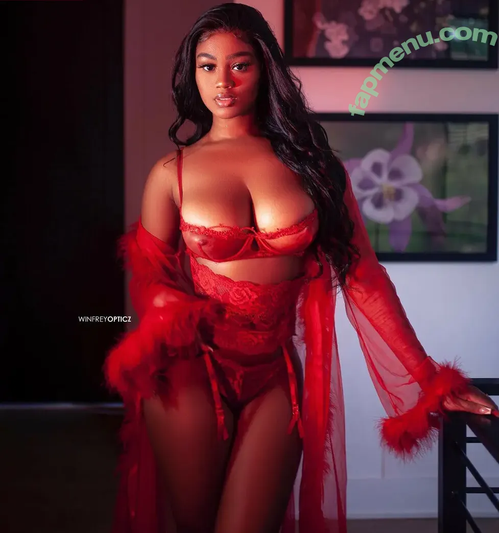 Medina Imani nude photo #0015 (aquafinadinaaa / medinaimani_)