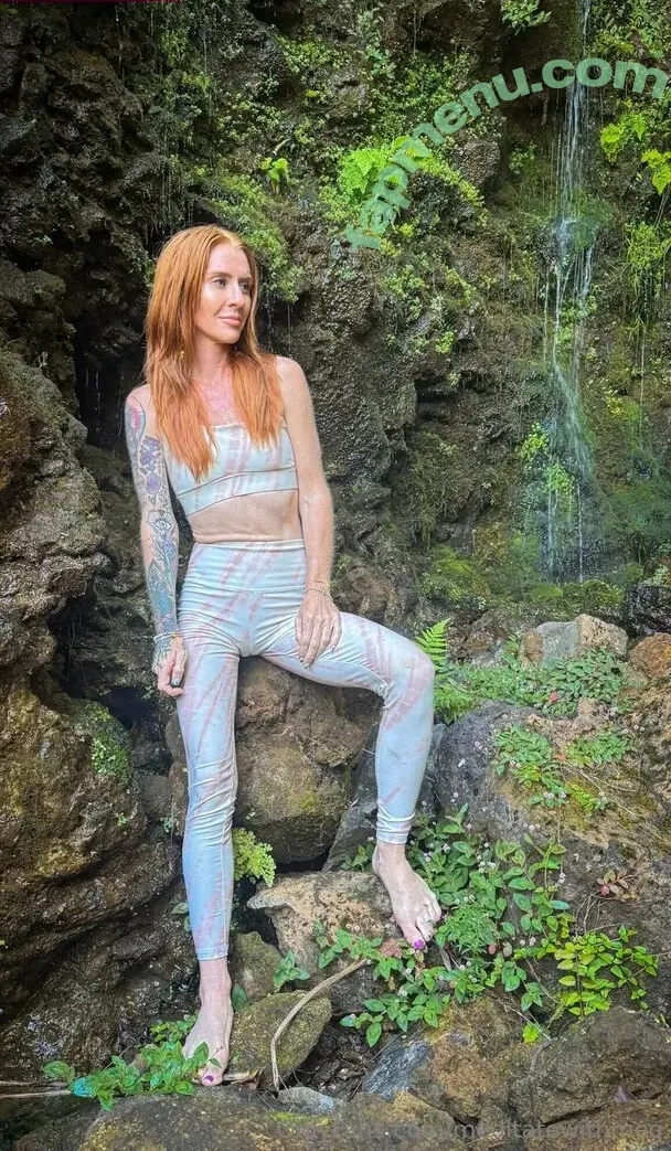 meditatewithmeg nude photo #0005 (meditatewithmeg)