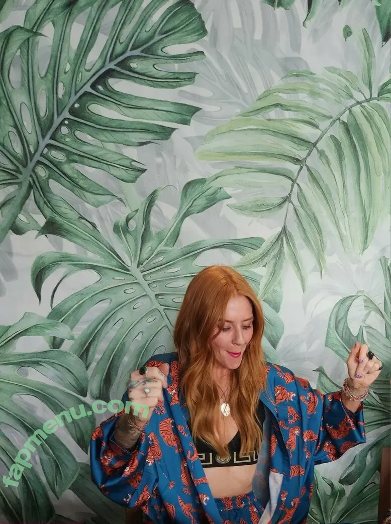 meditatewithmeg nude photo #0020 (meditatewithmeg)