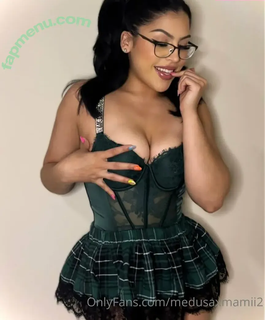 medusaxmamiii nude photo #0001 (medusamamiii)