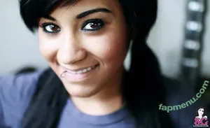 Meelajane / meelajane__ nude photo #0001