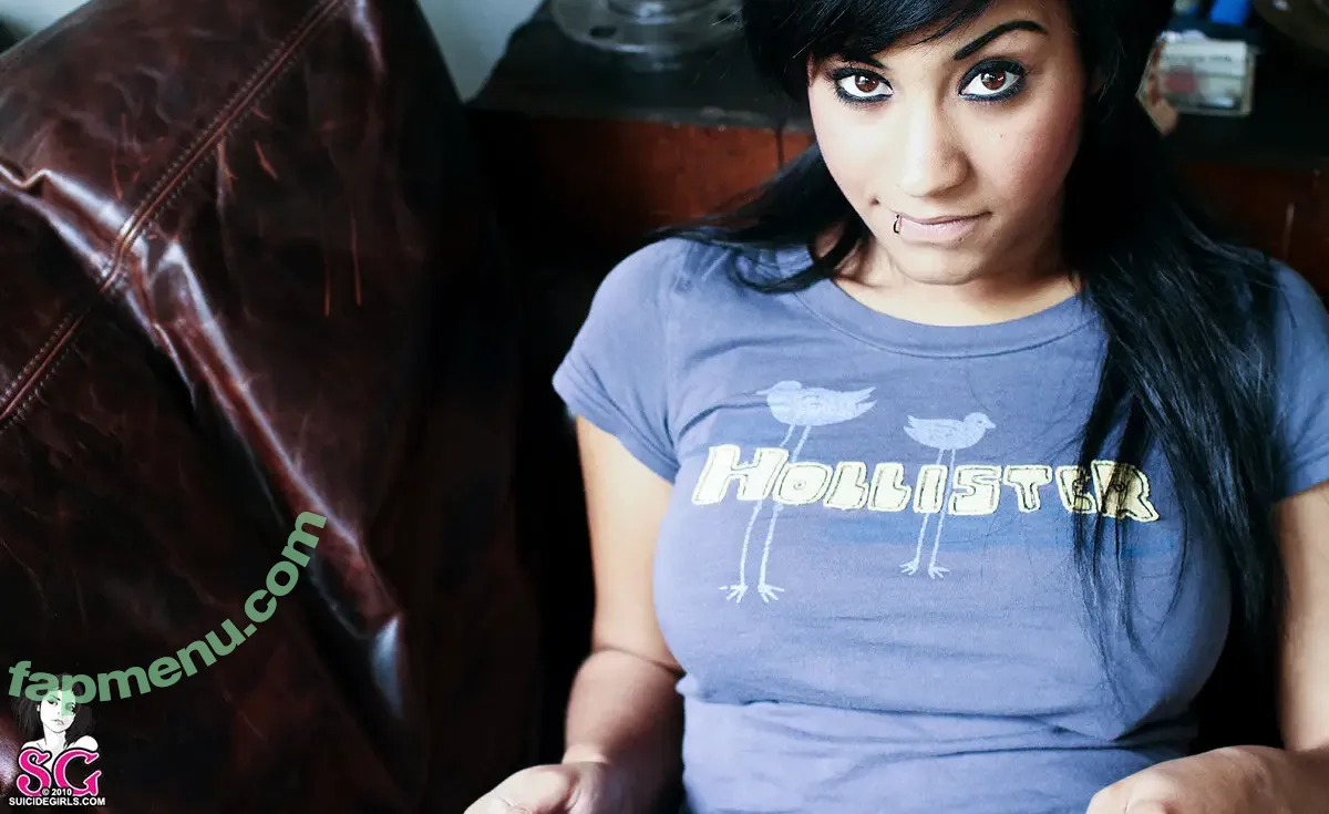 Meelajane nude photo #0008 (meelajane__)