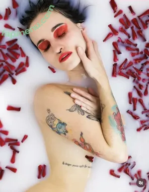 Meeldiablesse / ptitbout.defemme nude photo #0007