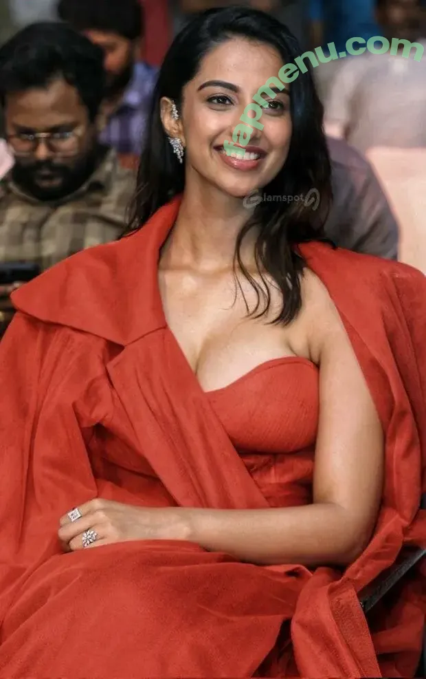 meenakshichaudhary nude photo #0018 (meenakshichaudhary)