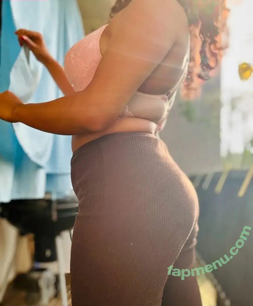 Meera Singh nude photo #0020 (freakyindianbebe-vip / meeraaaaasingh)