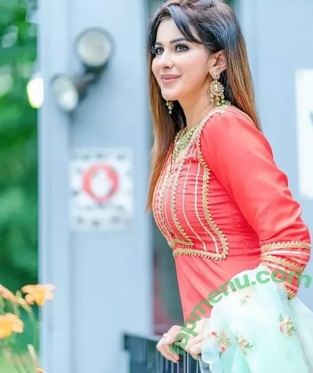 Meetii Kalher nude photo #0606 (meetiikalher)