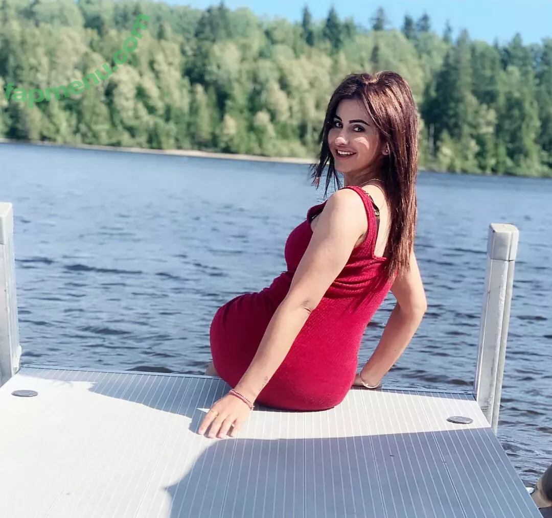 Meetii Kalher nude photo #0613 (meetiikalher / meetiikalher909)