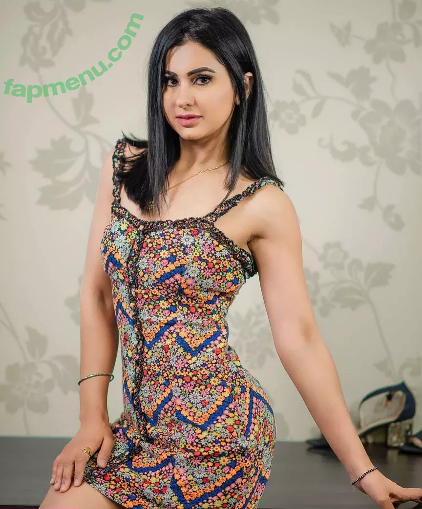 Meetii Kalher nude photo #0659 (meetiikalher / meetiikalher909)