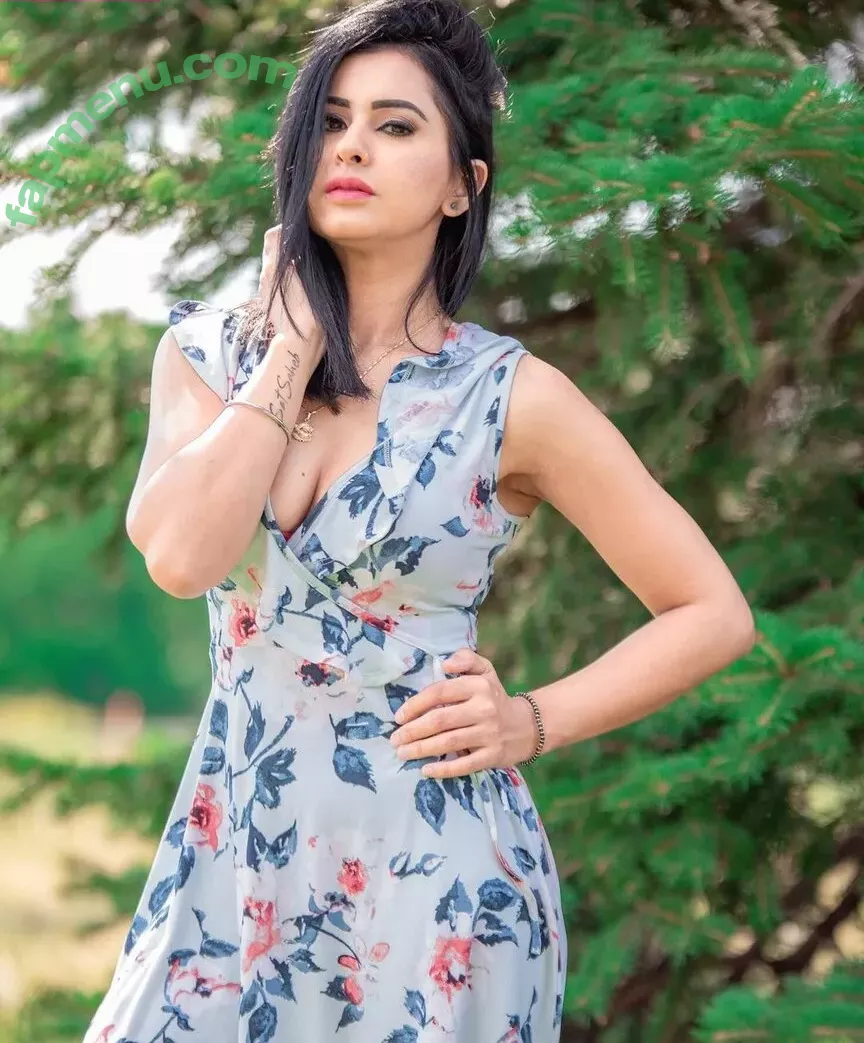 Meetii Kalher nude photo #0668 (meetiikalher / meetiikalher909)