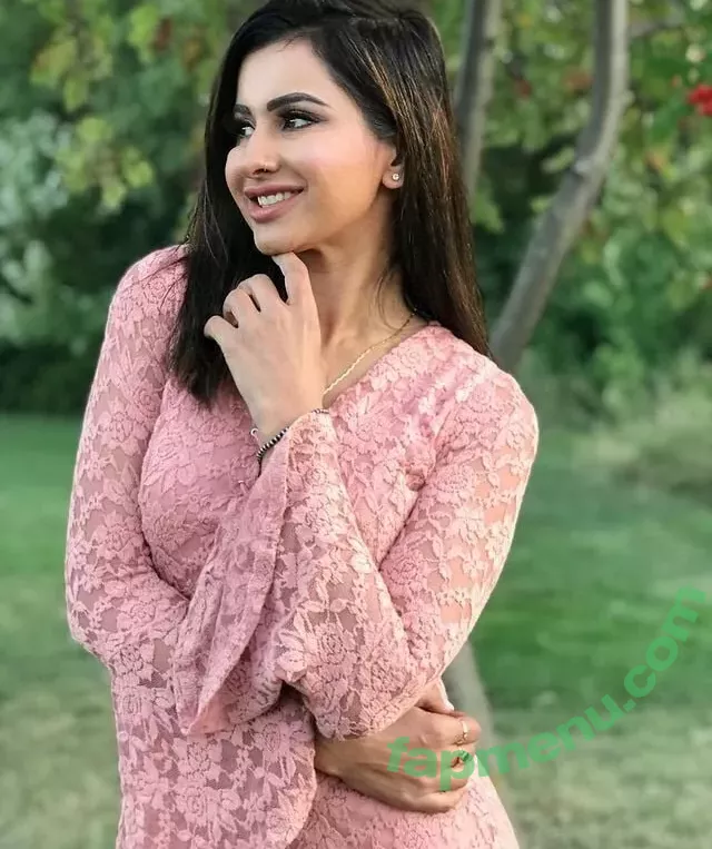 Meetii Kalher nude photo #0687 (meetiikalher / meetiikalher909)