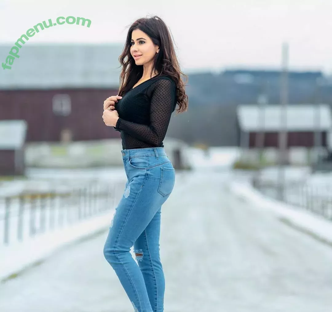 Meetii Kalher nude photo #0717 (meetiikalher / meetiikalher909)