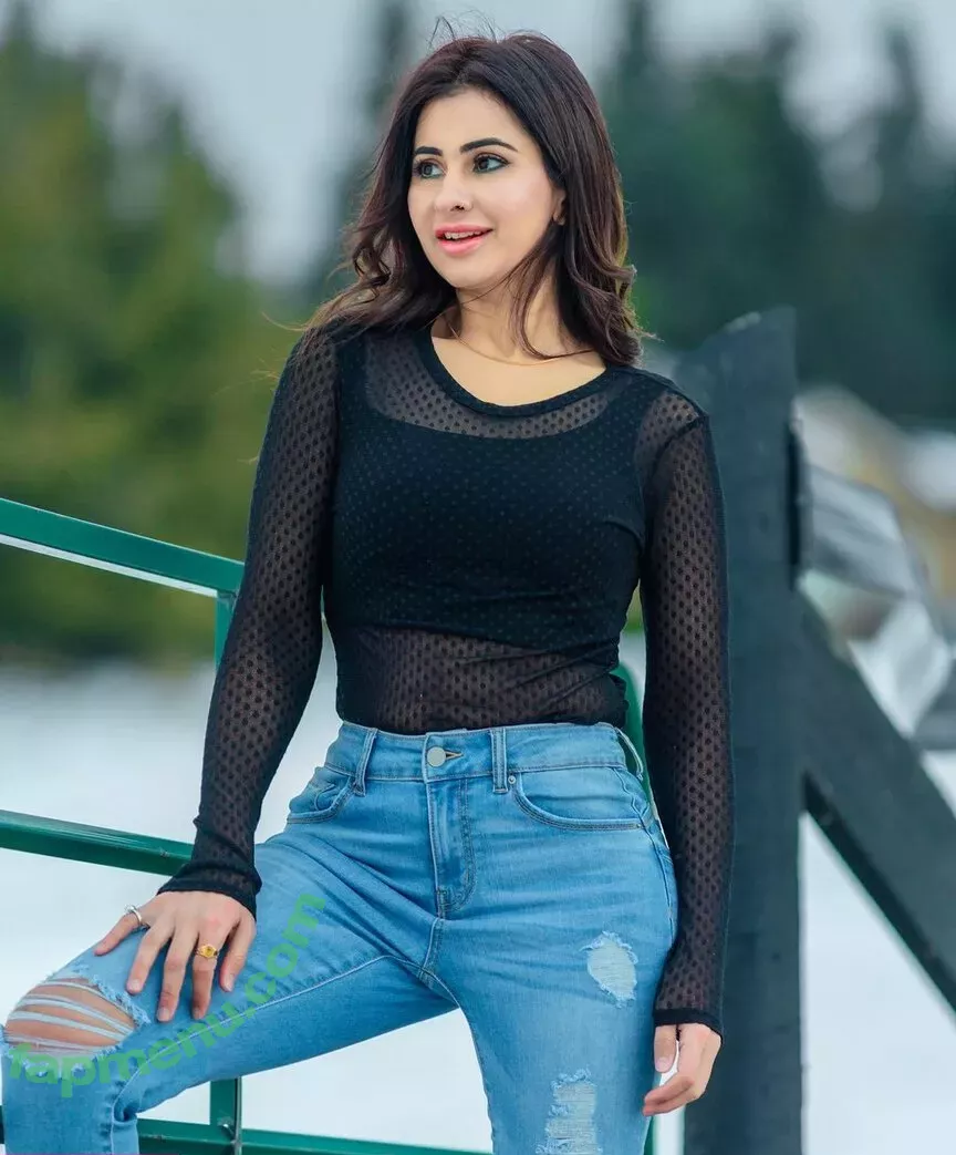 Meetii Kalher nude photo #0718 (meetiikalher / meetiikalher909)