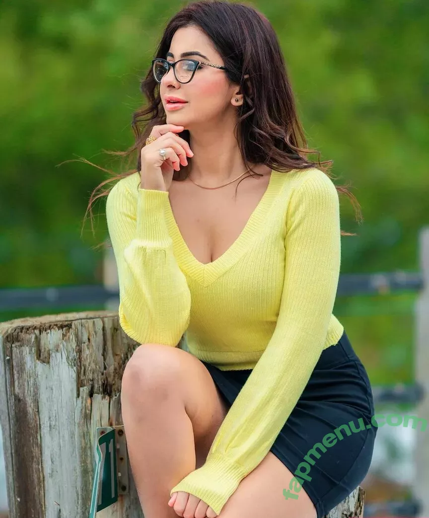 Meetii Kalher nude photo #0719 (meetiikalher / meetiikalher909)