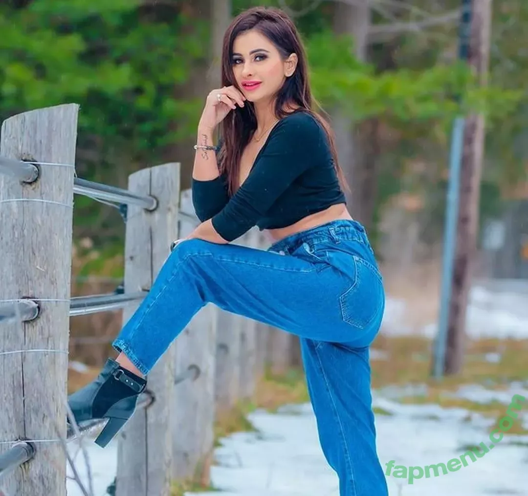 Meetii Kalher nude photo #0895 (meetiikalher / meetiikalher909)