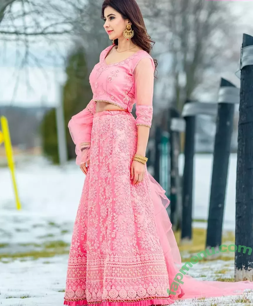 Meetii Kalher nude photo #0915 (meetiikalher / meetiikalher909)