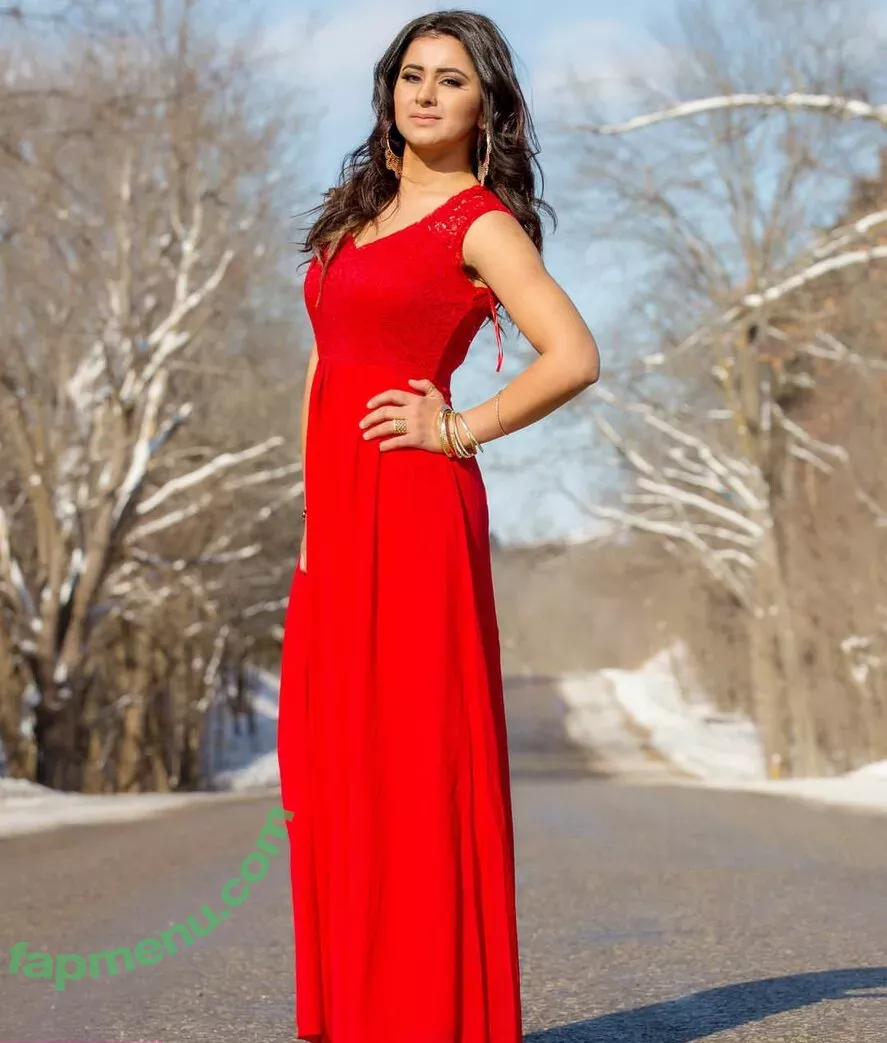 Meetii Kalher nude photo #0941 (meetiikalher / meetiikalher909)