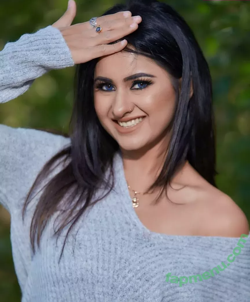 Meetii Kalher nude photo #1018 (meetiikalher)