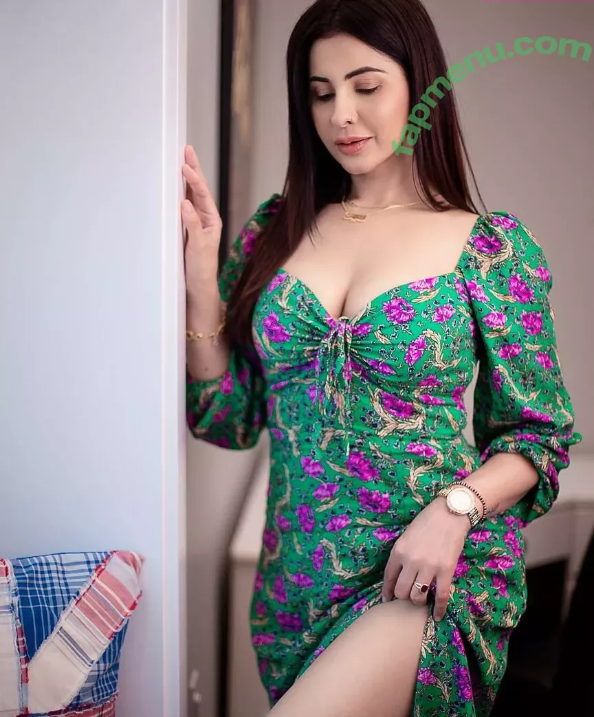 Meetii Kalher nude photo #1121 (meetiikalher)