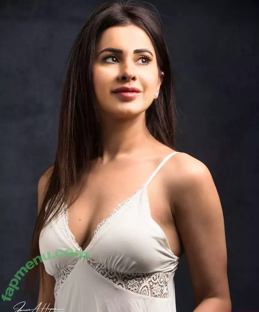Meetii Kalher nude photo #1125 (meetiikalher)