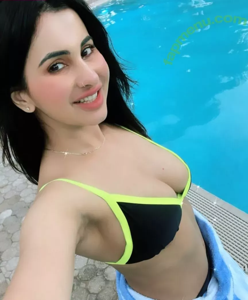 Meetii Kalher nude photo #1129 (meetiikalher)