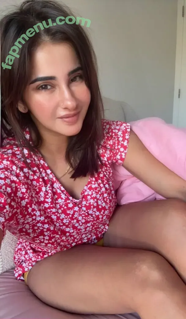 Meetii Kalher nude photo #1595 (meetiikalher)