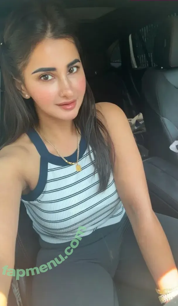 Meetii Kalher nude photo #1642 (meetiikalher)