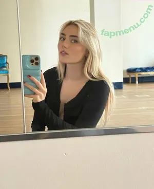 Meg Donnelly / megdonnelly nude photo #0131