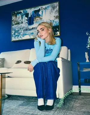 Meg Donnelly / megdonnelly nude photo #0138