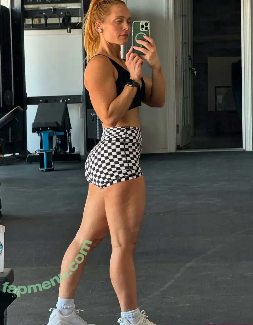 Meg Gallagher nude photo #0185 (megsquats)