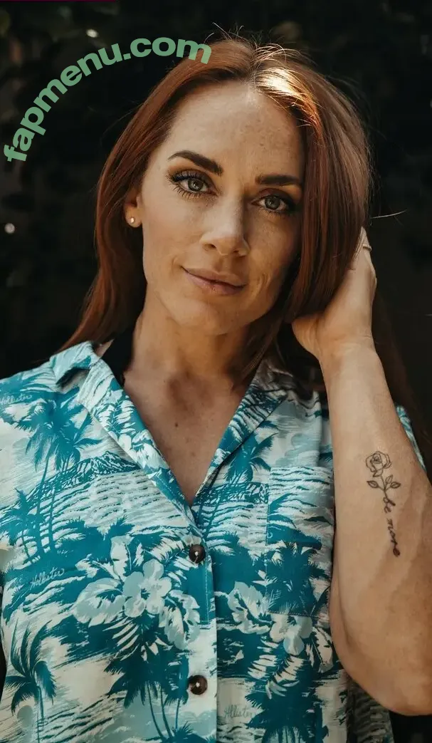 Meg Gallagher nude photo #0284 (megsquats)