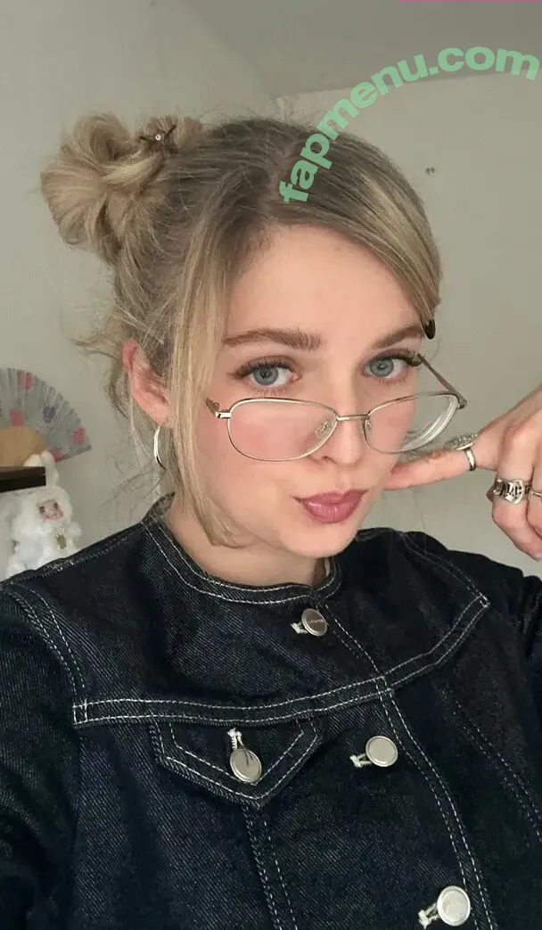 Meg Mills nude photo #0054 (37521291 / carecharmer)